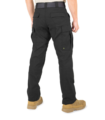 Side of Men's V2 BDU Pant in Black